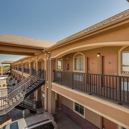 Executive Inn & Suites Cushing Экстерьер фото