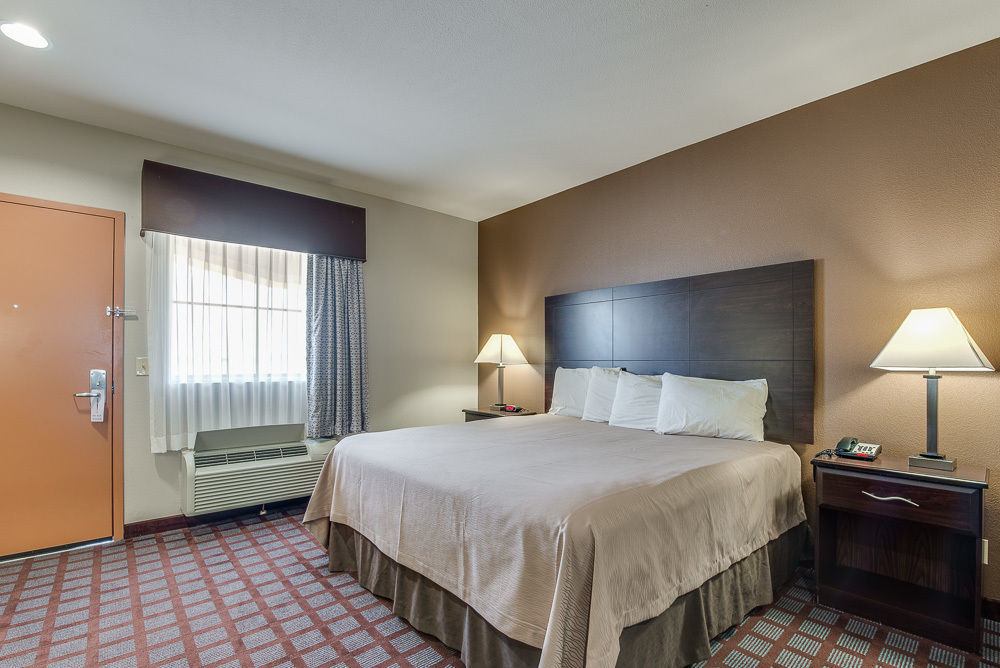 Executive Inn & Suites Cushing Экстерьер фото